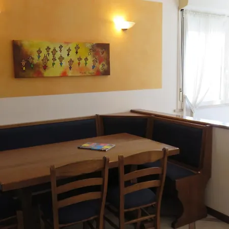 Ξενοδοχείο Al Cacciatore Ντεζεντσάνο ντελ Γκάρντα