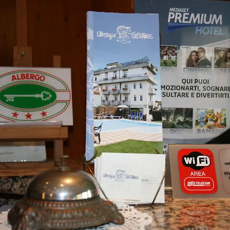 Al Cacciatore ديسينسانو ديل غاردا