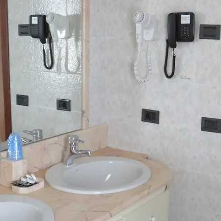 Hotel Al Cacciatore Desenzano del Garda